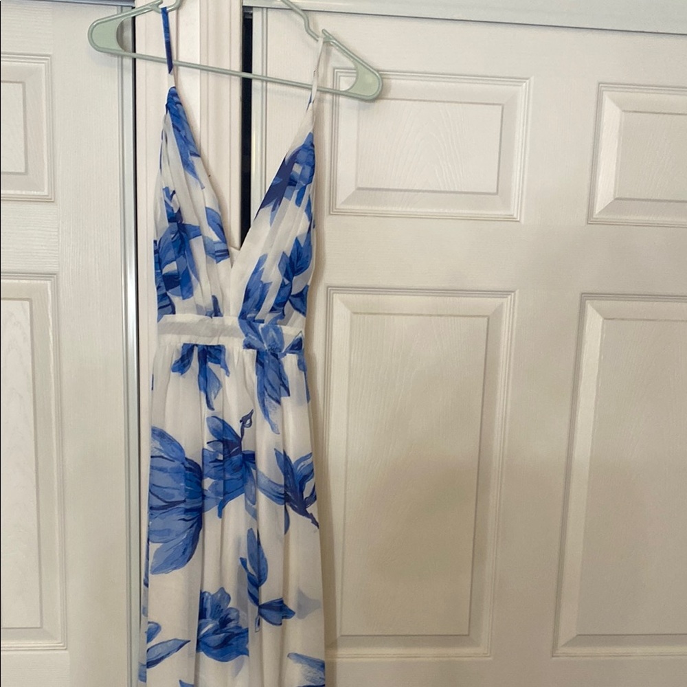 Elegant Blue Floral Maxi Dress